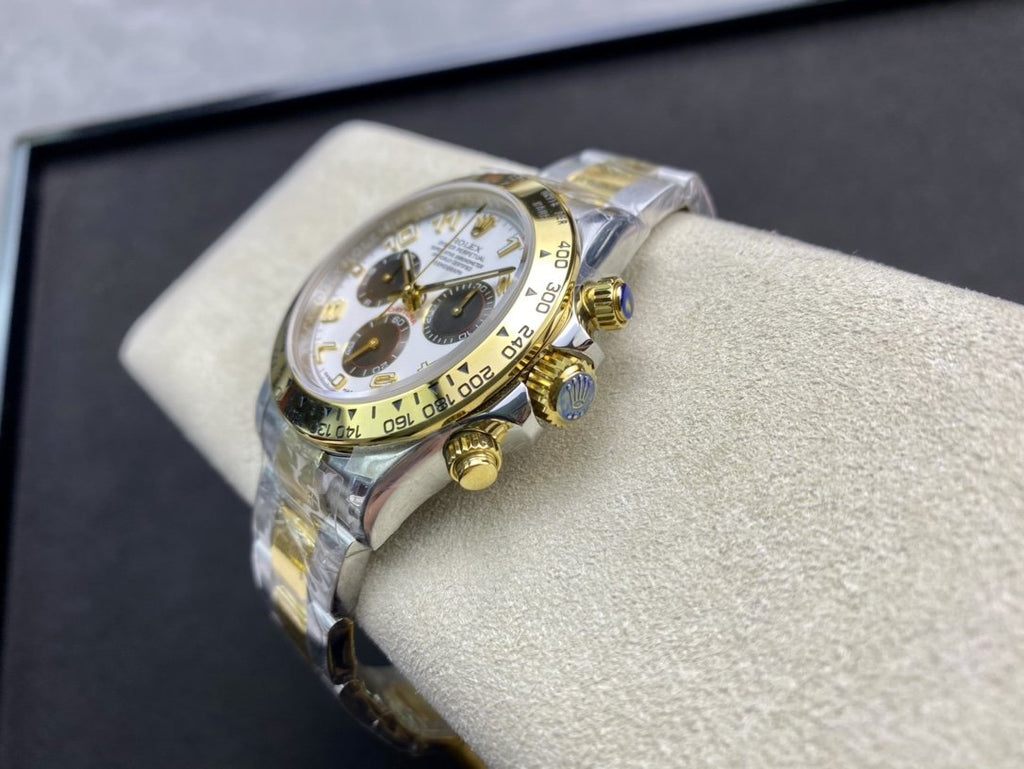 CLASSIC TWO-TONE PANDA-STYLE DIAL CHRONOGRAPH WATCH