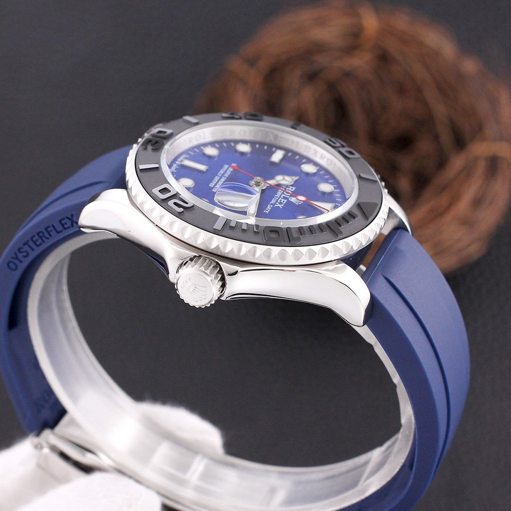 CLASSIC STAINLESS STEEL CASE RUBBER STRAP WATCH