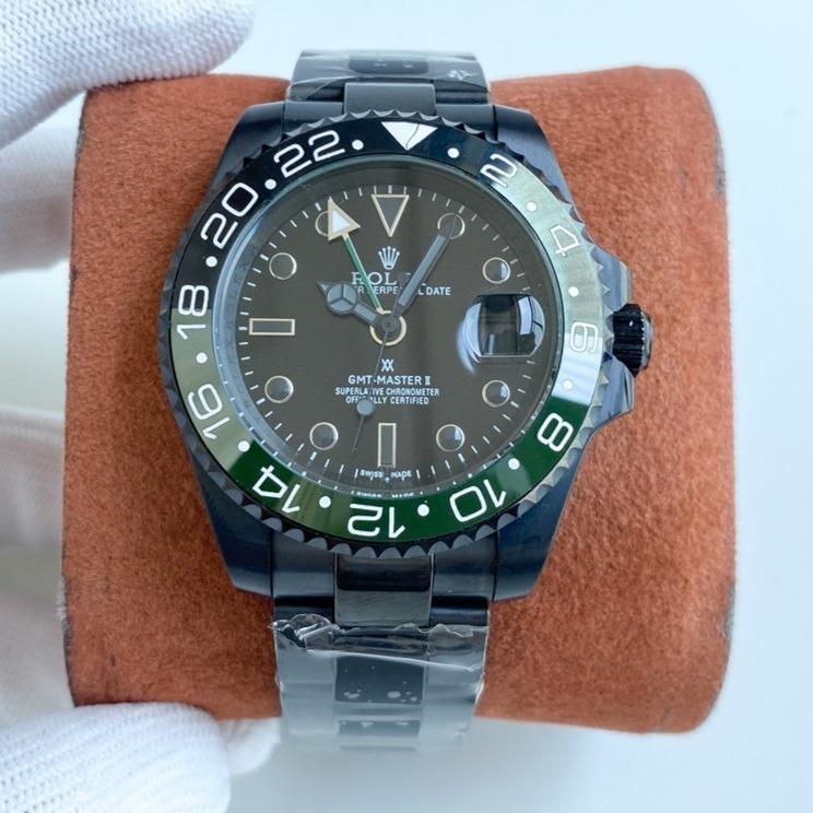 CLASSIC GMT DUAL-TONE GREEN & BLACK BEZEL WATCH