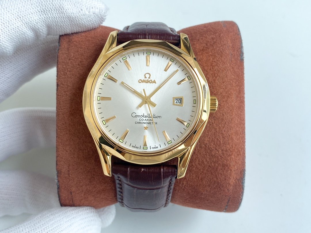 VARELLO CLASSIC 40 GOLD CASE LEATHER STRAP