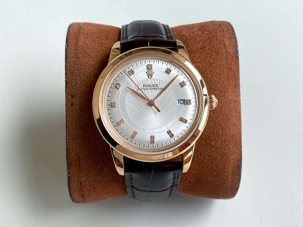 CLASSIC 40MM LEATHER STRAP WATCH