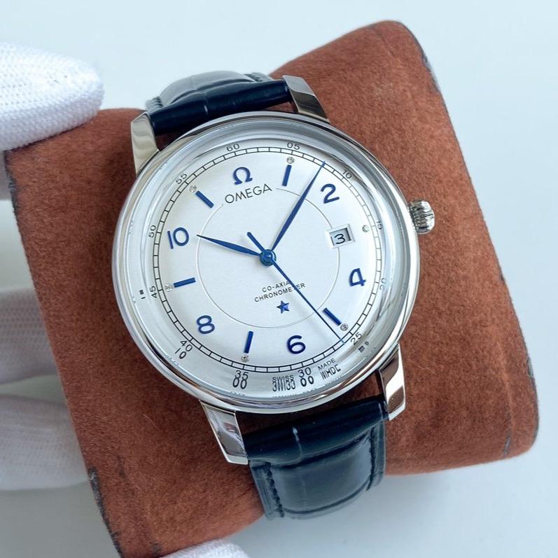 VARELLO Elegant Men's 40mm Silver Dial Leather Strap Manual-Winding Watch