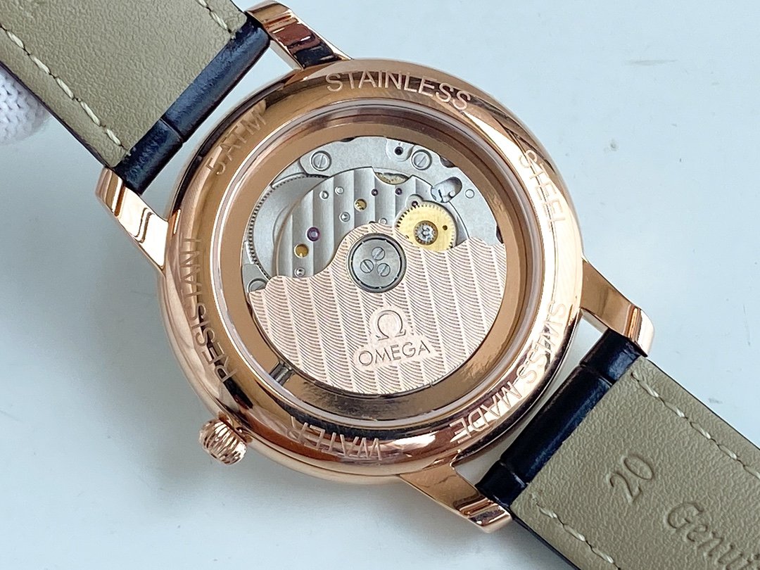 VARELLO Classic Men's Gold-Tone Manual-Winding Leather Strap Watch