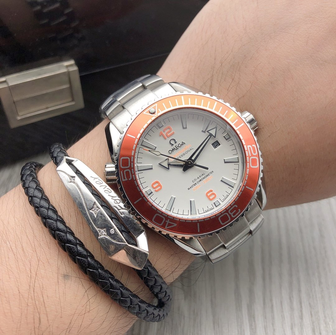 VARELLO CLASSIC OCEAN 600 ORANGE BEZEL WHITE DIAL