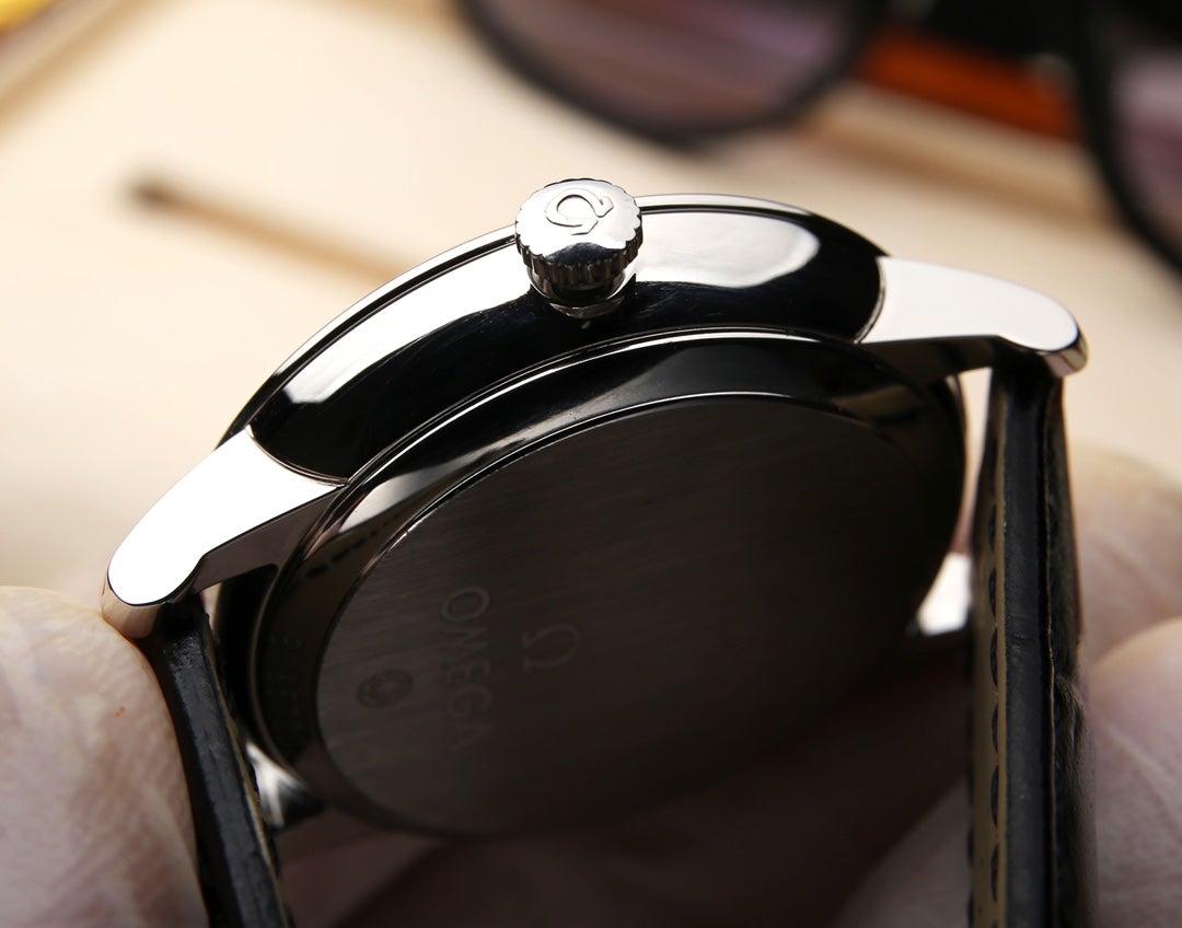 VARELLO CLASSIC 32.7MM MOTHER OF PEARL DIAL