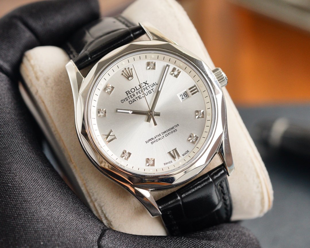 CLASSIC 41MM TWO-TONE DIAMOND NUMERALS