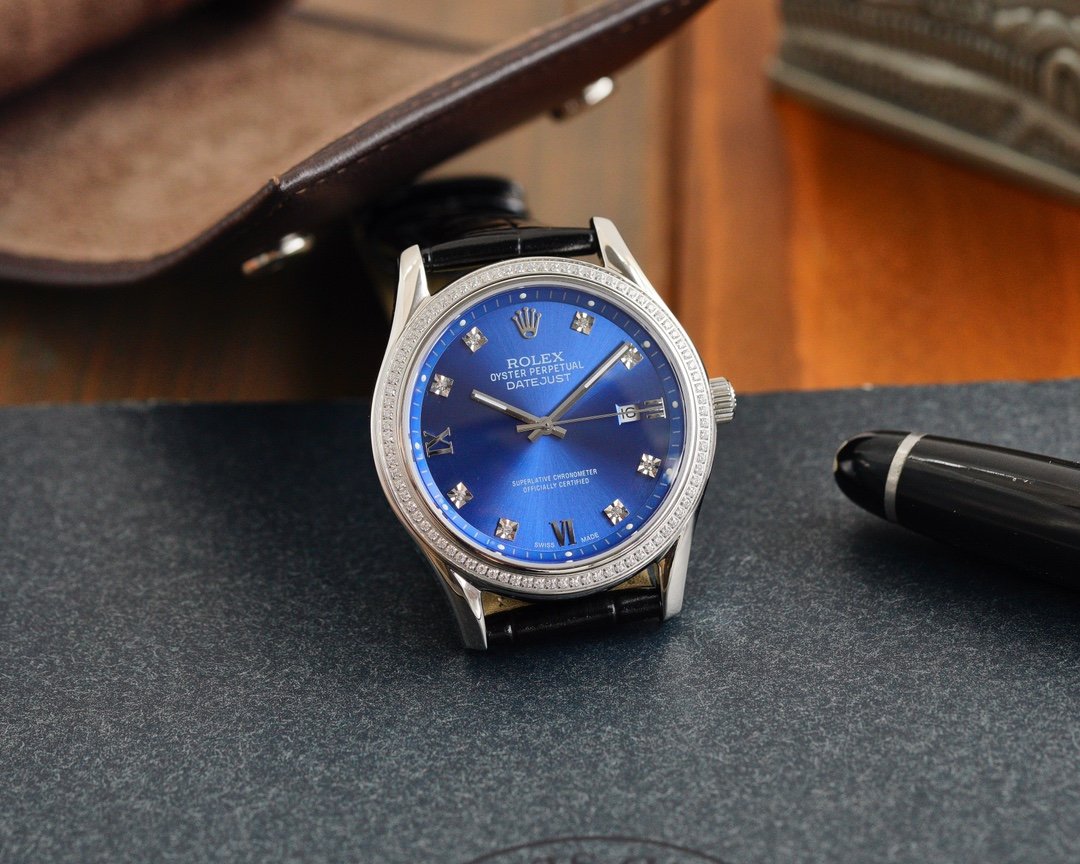 CLASSIC 41MM STEEL CASE DIAMOND NUMERALS