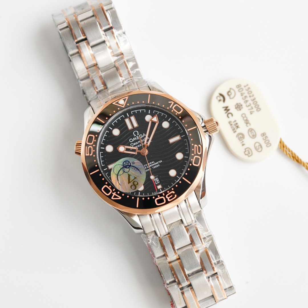 VARELLO CLASSIC DIVER 300M CO-AXIAL 42MM ROSE GOLD BLACK CERAMIC