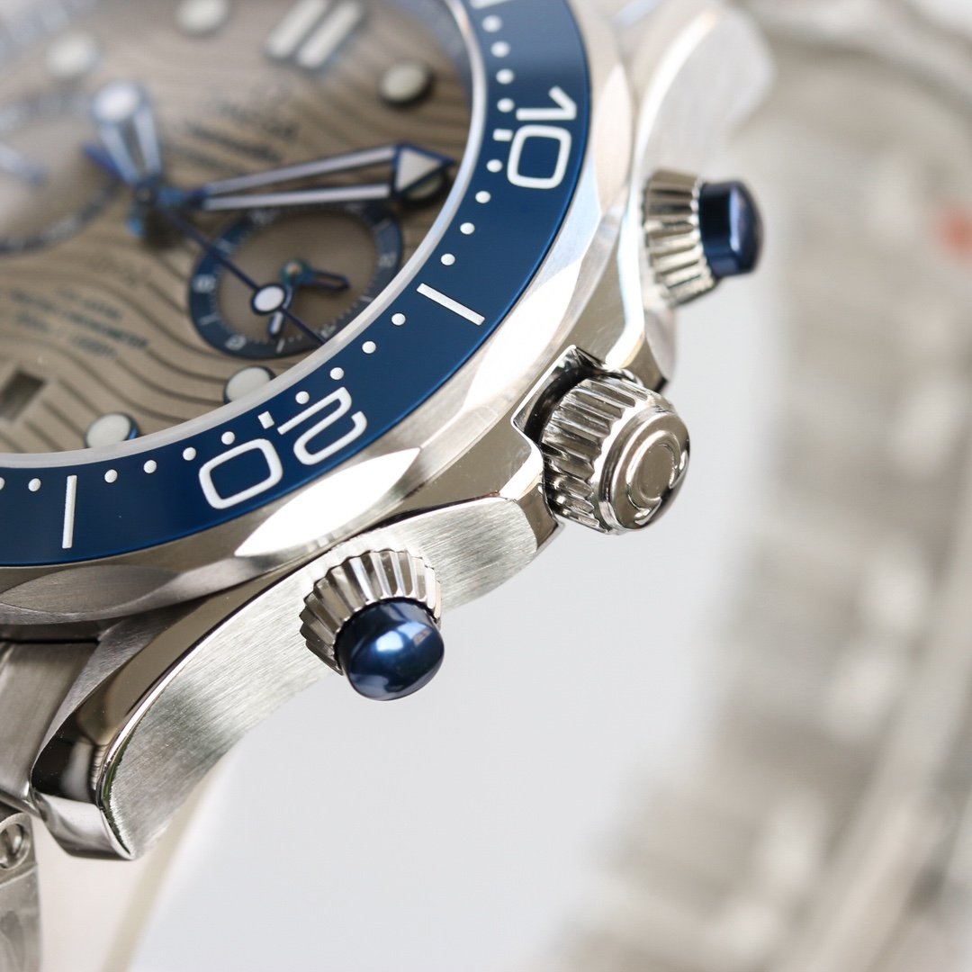 VARELLO CLASSIC DIVER 300M CHRONOGRAPH BLUE CERAMIC GREY DIAL