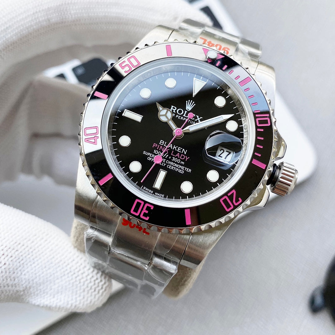 CLASSIC 40MM CUSTOM PURPLE BEZEL BLACK DIAL