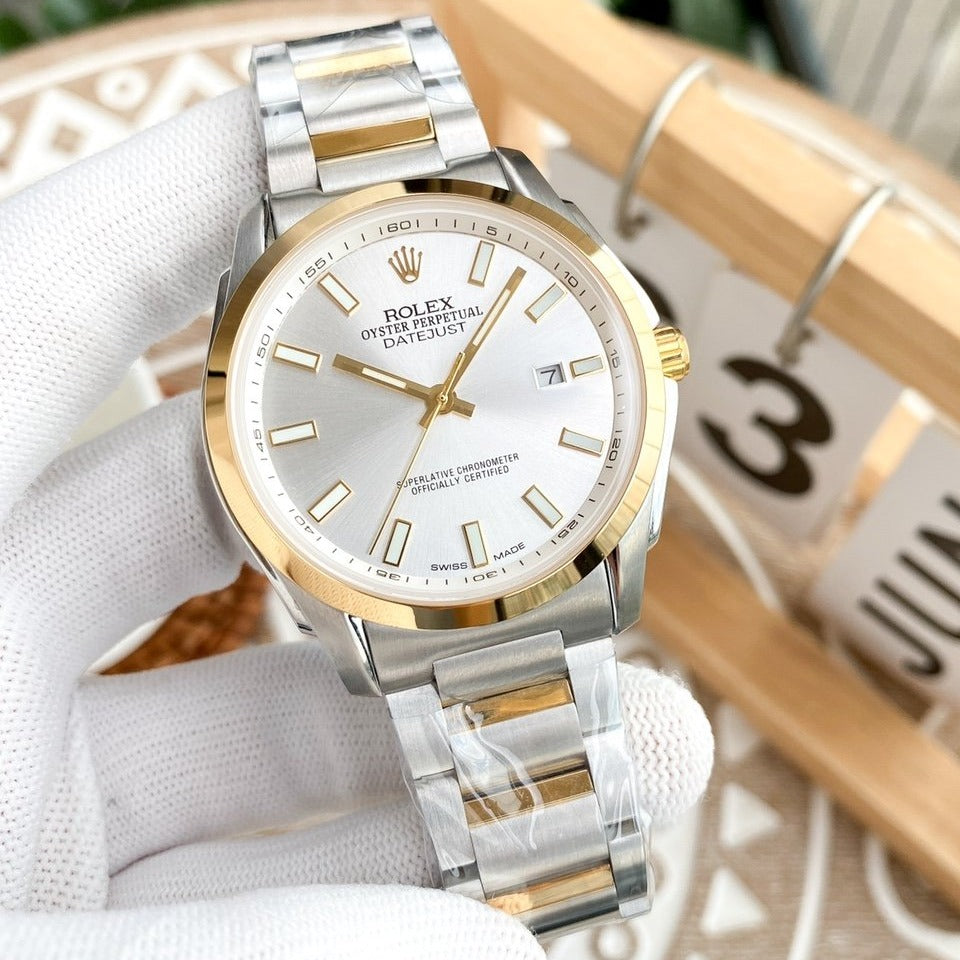 CLASSIC 40MM SMOOTH BEZEL GOLD STEEL