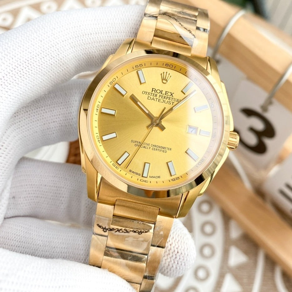 CLASSIC 40MM SMOOTH BEZEL GOLD STEEL