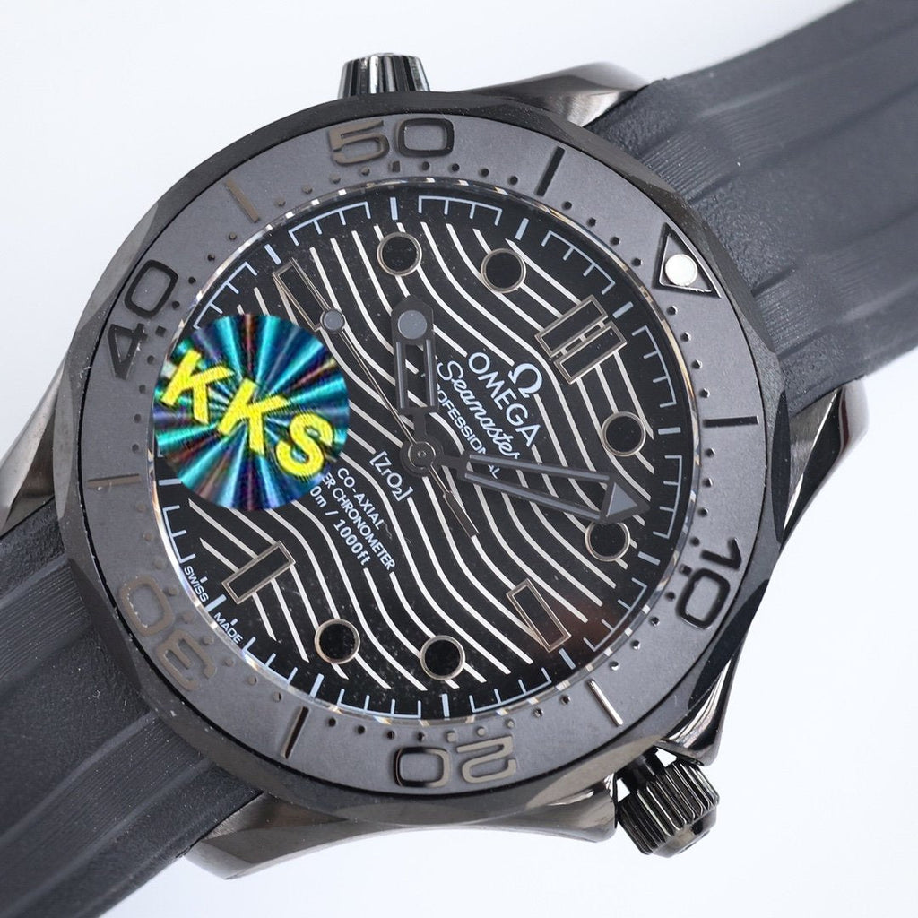 VARELLO CLASSIC DIVER 300M CO-AXIAL 42MM ALL BLACK