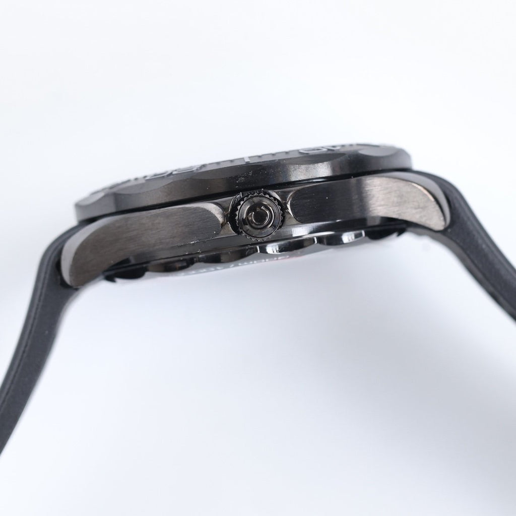 VARELLO CLASSIC DIVER 300M CO-AXIAL 42MM ALL BLACK