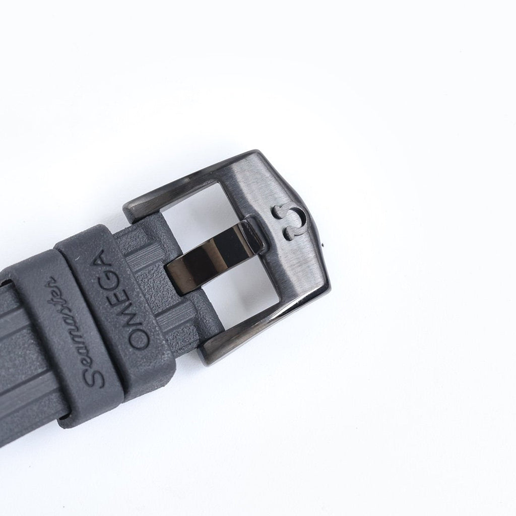 VARELLO CLASSIC DIVER 300M CO-AXIAL 42MM ALL BLACK