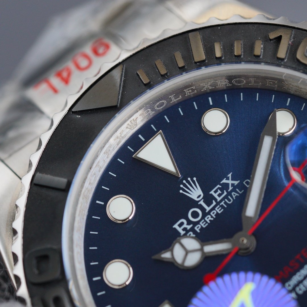 CLASSIC 40MM CERAMIC BEZEL BLUE DIAL WATCH
