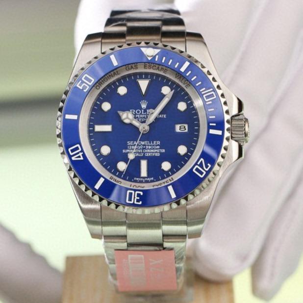 CLASSIC 44MM BLUE DIAL DIVE WATCH
