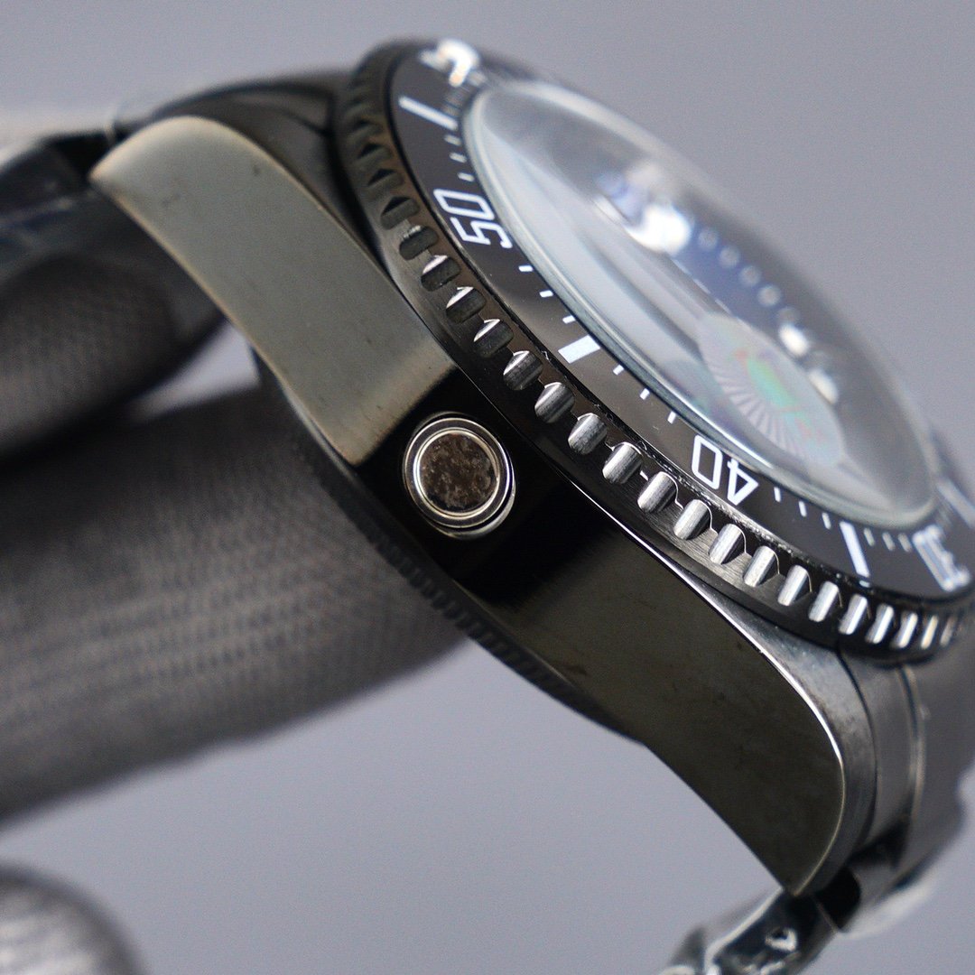 CLASSIC 44MM CUSTOM ALL-BLACK DEEP BLUE DIAL DIVE WATCH