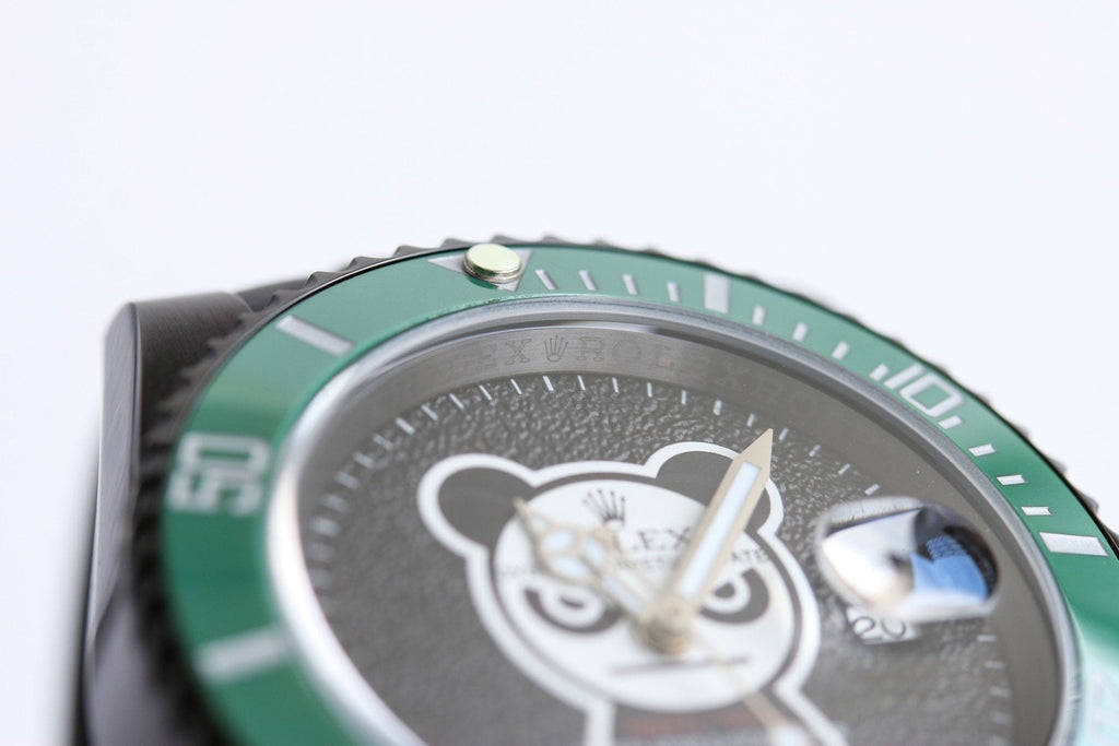 CLASSIC 40MM CUSTOM GREEN BEZEL BLACK BEAR DIAL DIVE WATCH