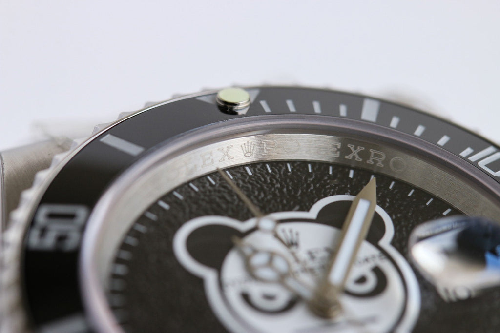 CLASSIC 40MM CUSTOM GREEN BEZEL BLACK BEAR DIAL DIVE WATCH