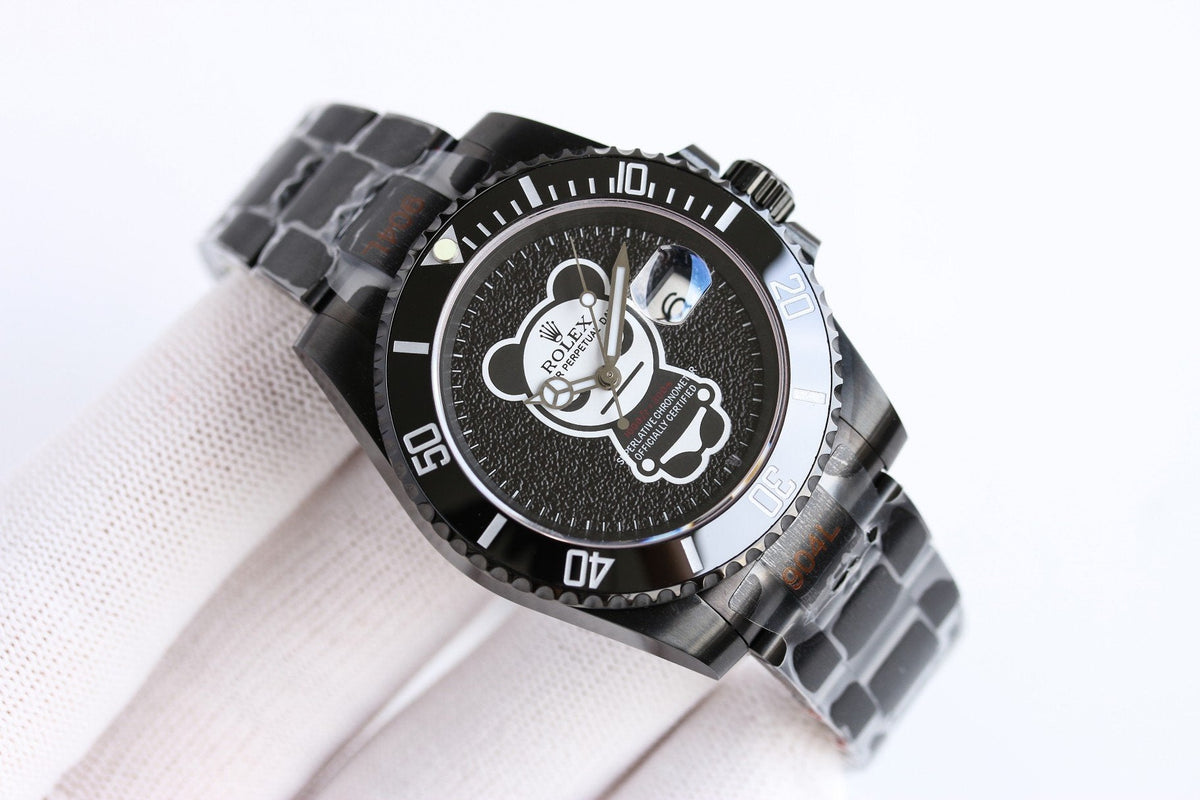 CLASSIC 40MM CUSTOM GREEN BEZEL BLACK BEAR DIAL DIVE WATCH