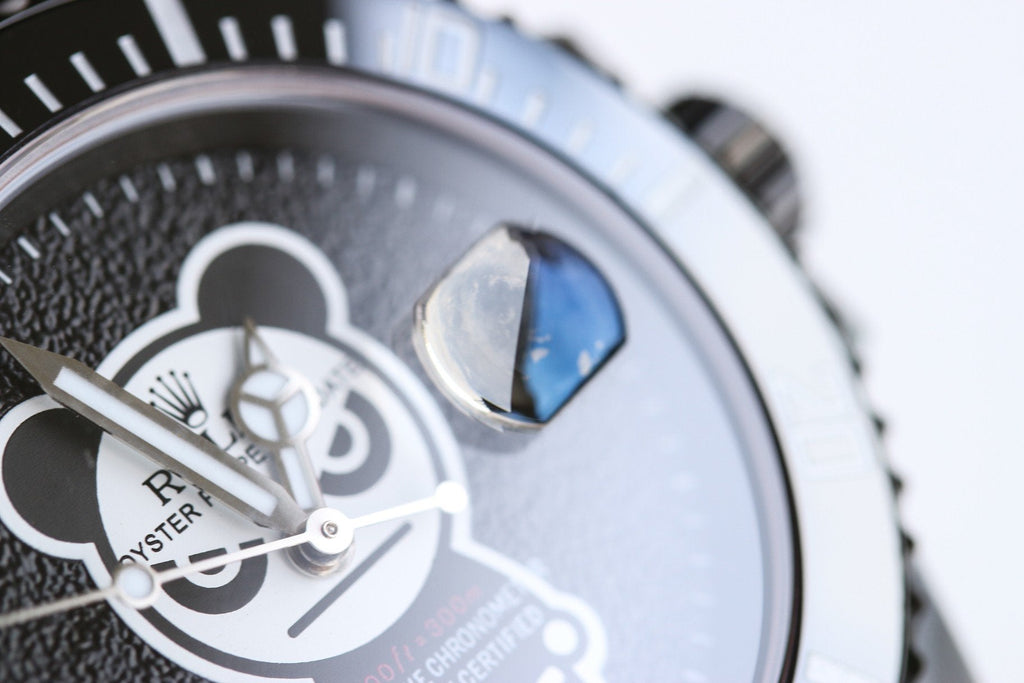 CLASSIC 40MM CUSTOM GREEN BEZEL BLACK BEAR DIAL DIVE WATCH