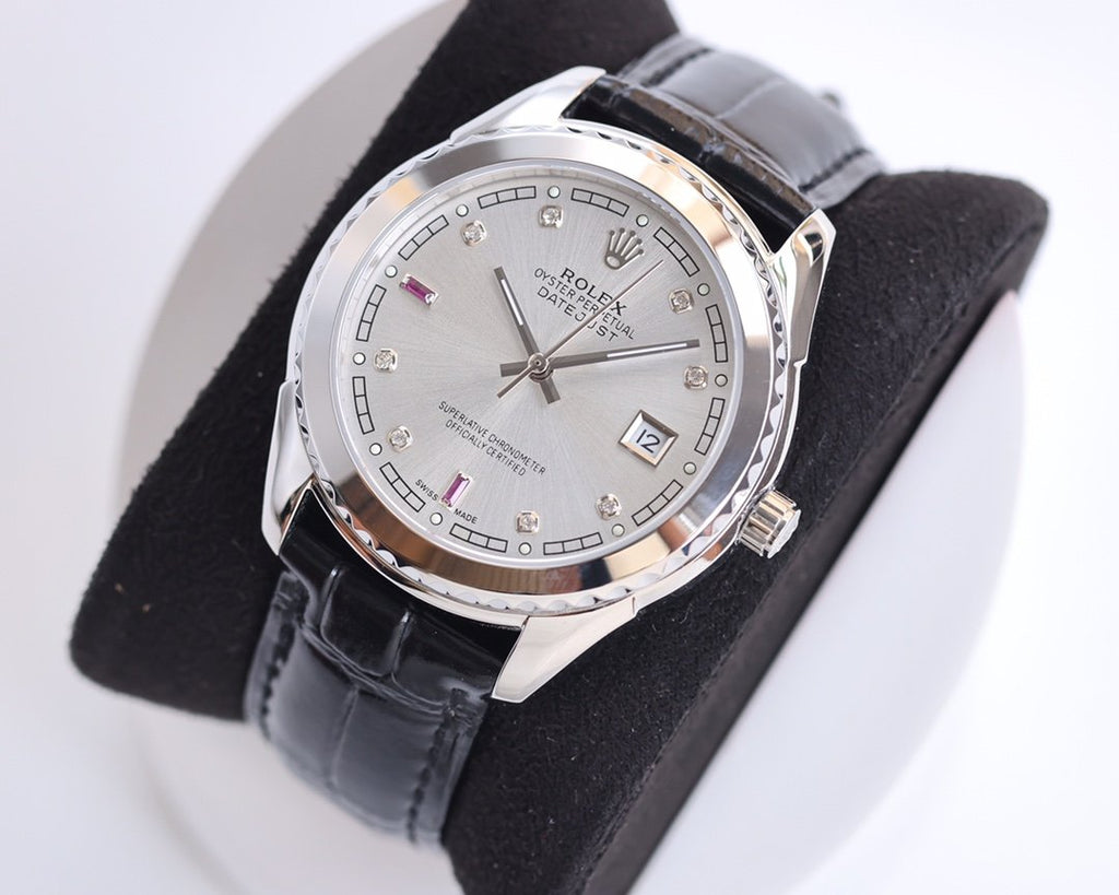 CLASSIC 40MM SMOOTH BEZEL STEEL CASE BLACK LEATHER STRAP WATCH