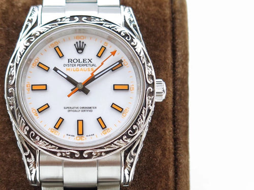 CLASSIC 40MM HAND-ENGRAVED CASE WHITE DIAL WATCH