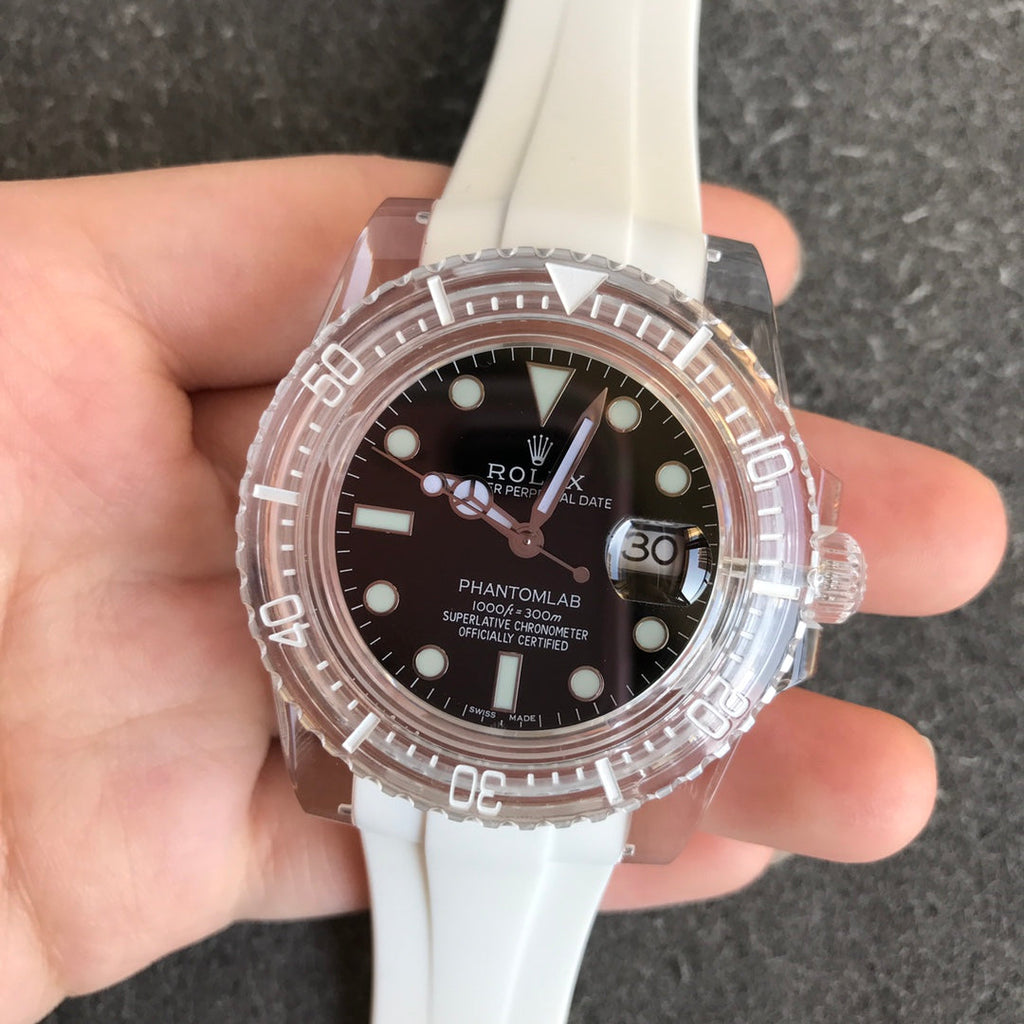 CLASSIC 40MM CUSTOM SAPPHIRE BLACK DIAL DIVE WATCH