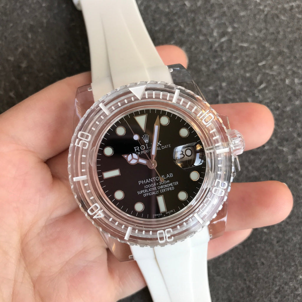 CLASSIC 40MM CUSTOM SAPPHIRE BLACK DIAL DIVE WATCH