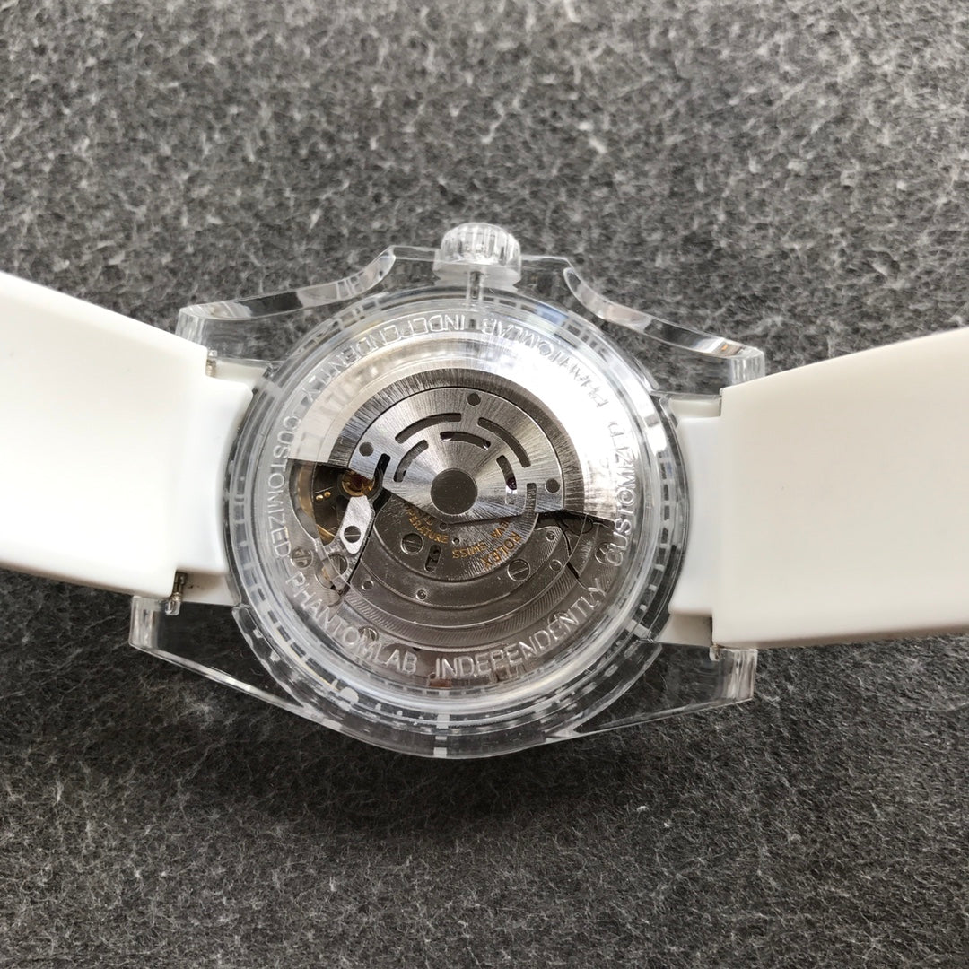 CLASSIC 40MM CUSTOM BLUE DIAL DIVE WATCH