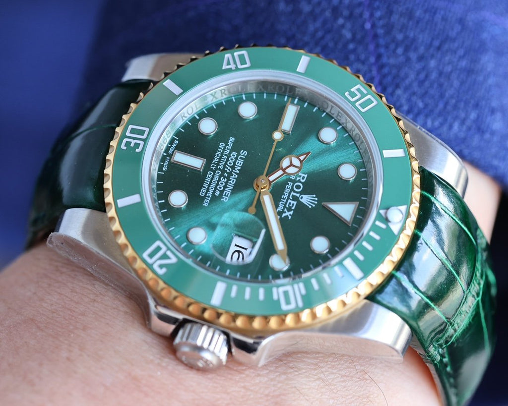CLASSIC 40MM TWO-TONE GOLD-TONE STEEL CASE GREEN CERAMIC BEZEL LEATHER STRAP WATCH