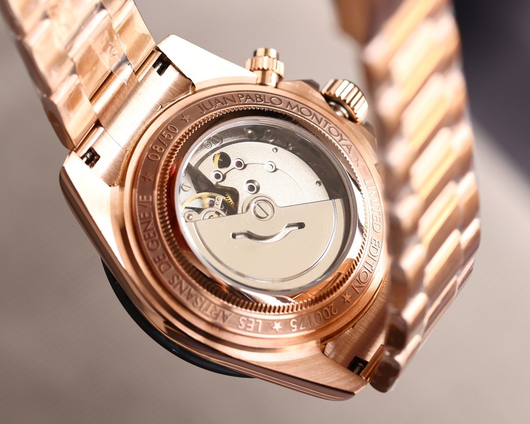 CLASSIC CUSTOM LUXURY DIVE WATCH