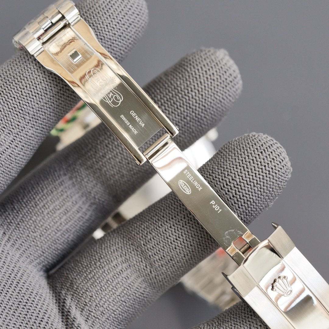 CLASSIC 41MM STAINLESS STEEL CASE STEEL BRACELET WATCH