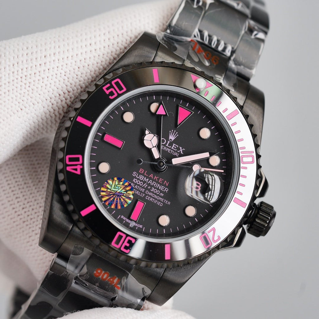 CLASSIC CUSTOM BLACK DIAL PINK NUMERAL WATCH