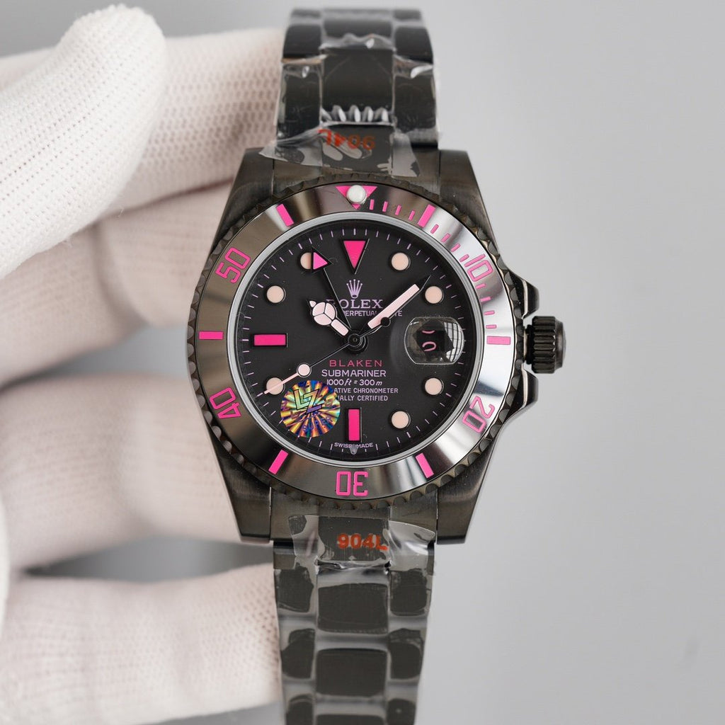 CLASSIC CUSTOM BLACK DIAL PINK NUMERAL WATCH