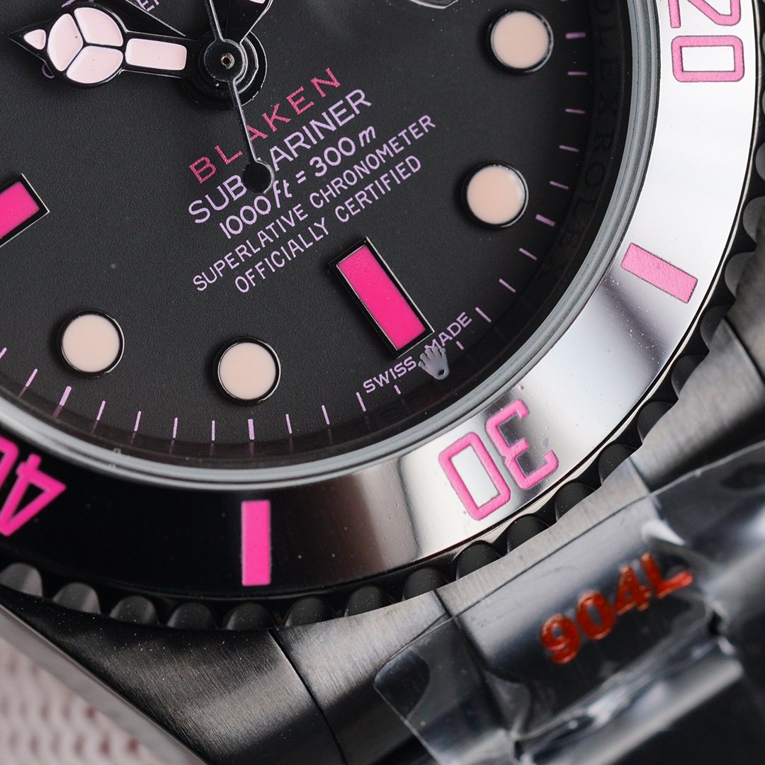 CLASSIC CUSTOM BLACK DIAL PINK NUMERAL WATCH