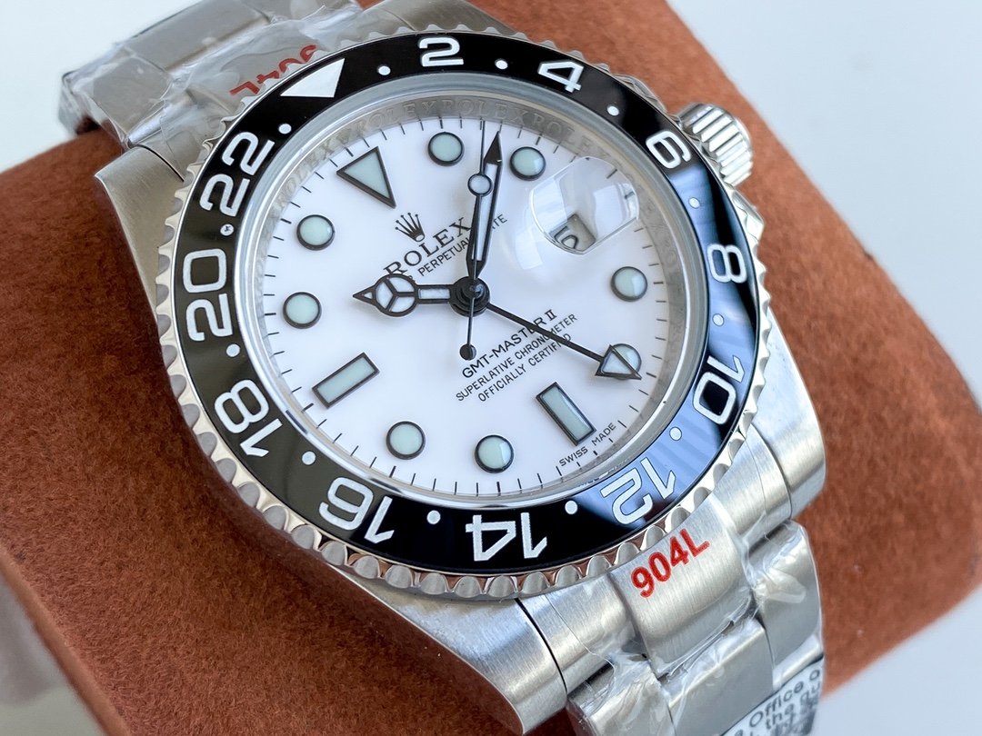 CLASSIC GMT CERAMIC BLACK BEZEL WHITE DIAL WATCH