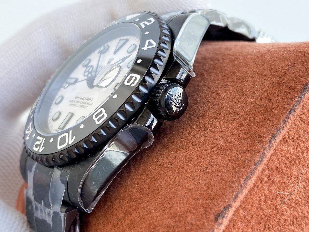 CLASSIC GMT ALL-BLACK BEZEL WHITE DIAL WATCH