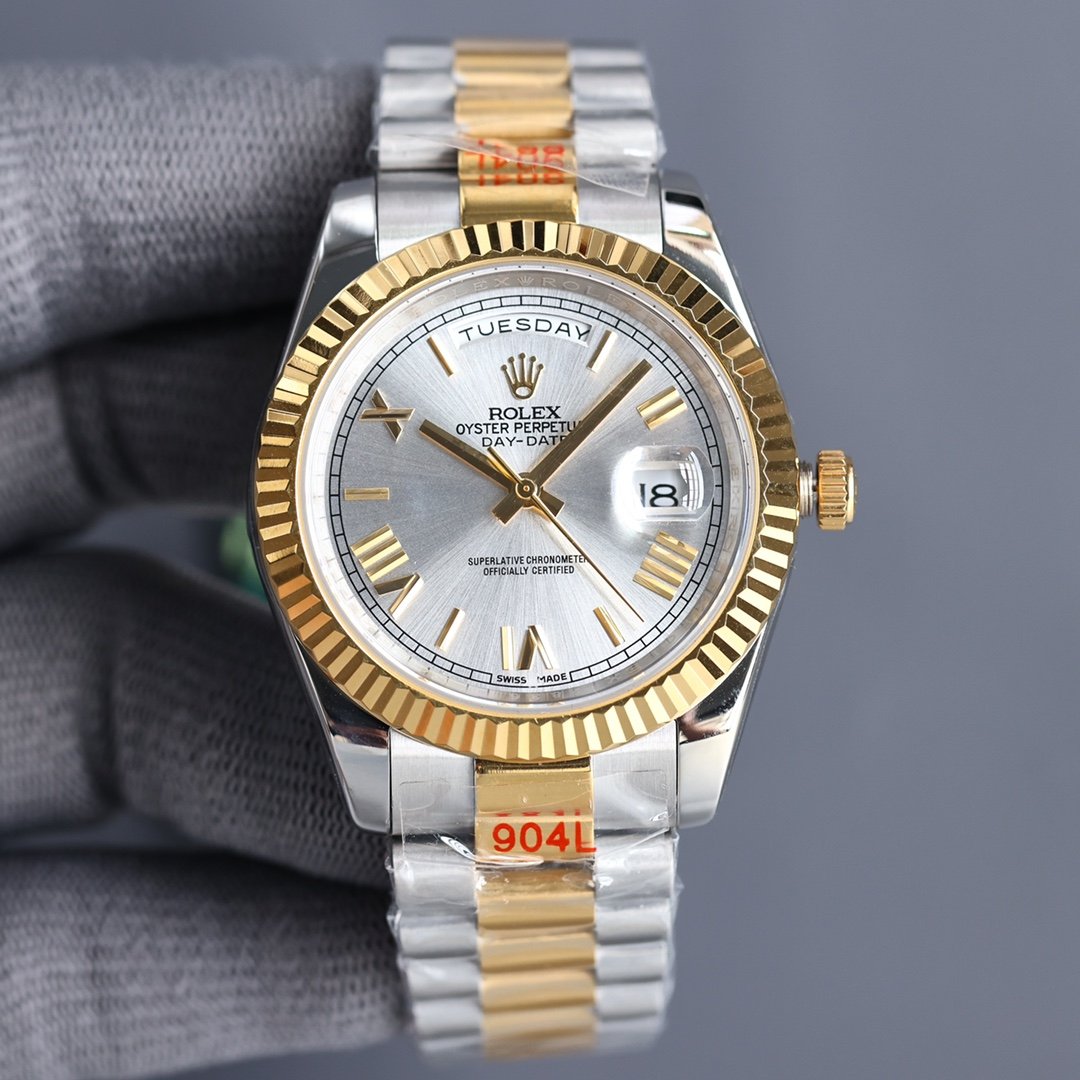 CLASSIC 40MM TWO-TONE GOLD-TONE & STEEL DAY-DATE BRACELET WATCH