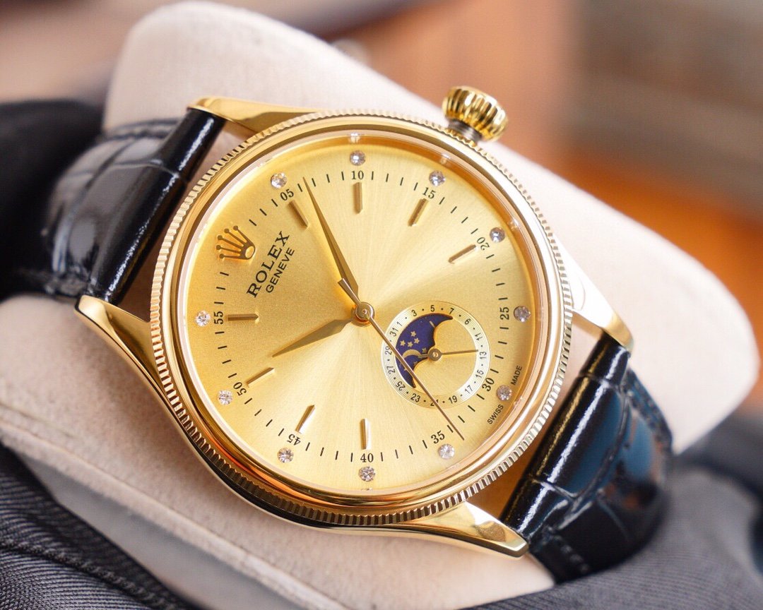 CLASSIC 41MM MOONPHASE GOLD-TONE CASE LEATHER STRAP WATCH