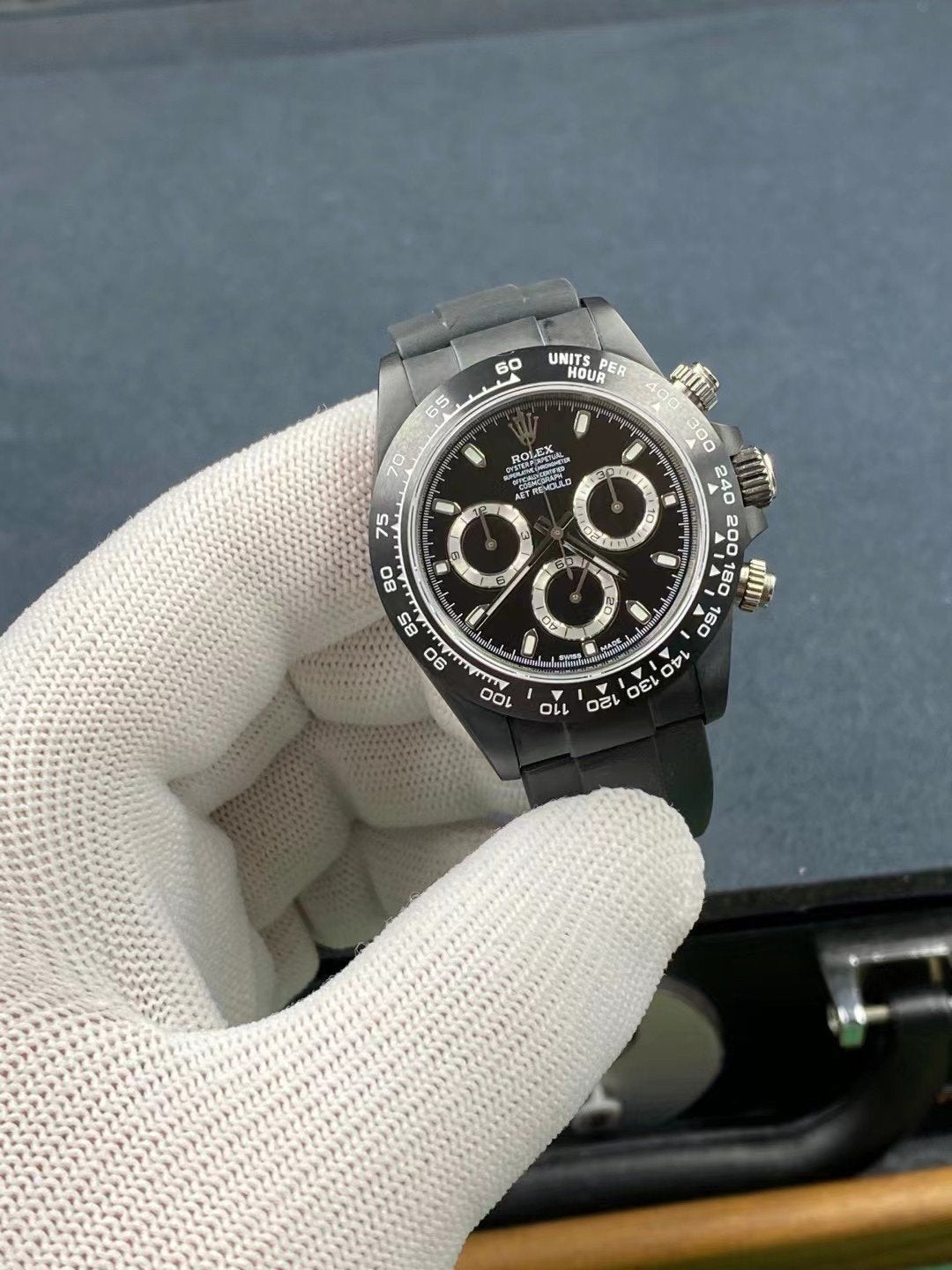 CLASSIC 40MM ALL-BLACK RUBBER STRAP CHRONOGRAPH WATCH