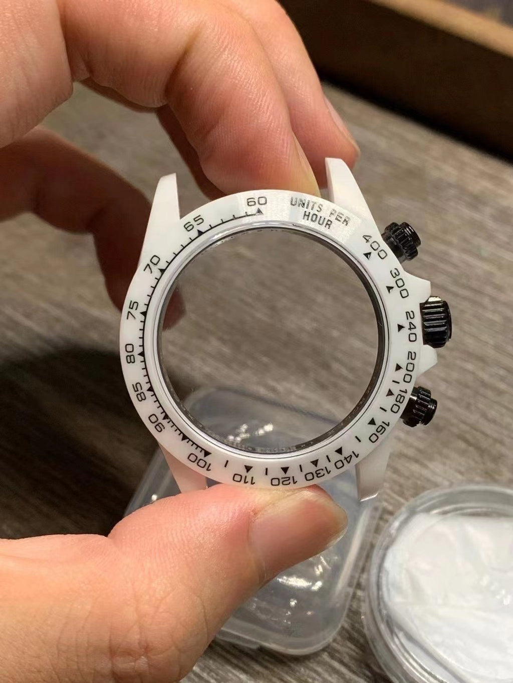 CLASSIC 40MM WHITE CERAMIC CASE BLACK & WHITE DIAL CHRONOGRAPH WATCH