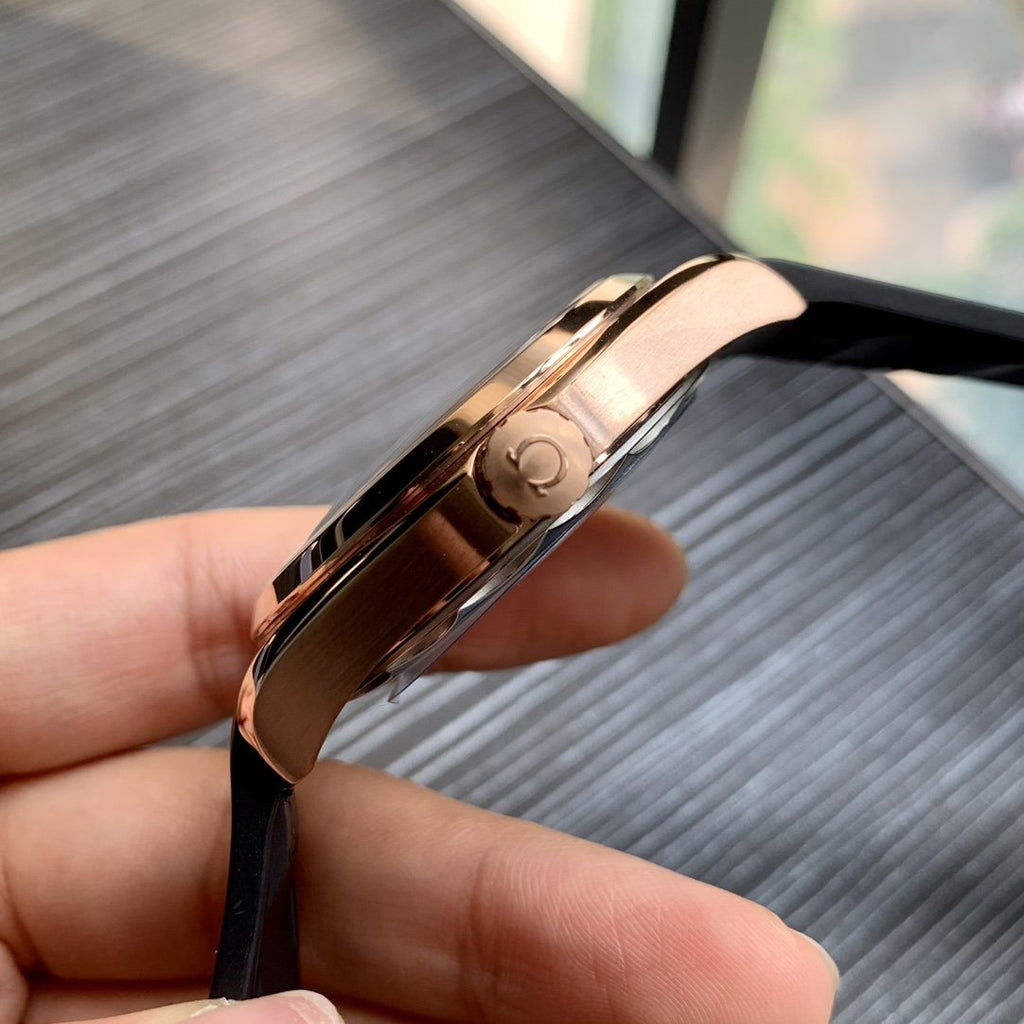 VARELLO CLASSIC 150M GOLD-TONE CASE LEATHER STRAP WATCH