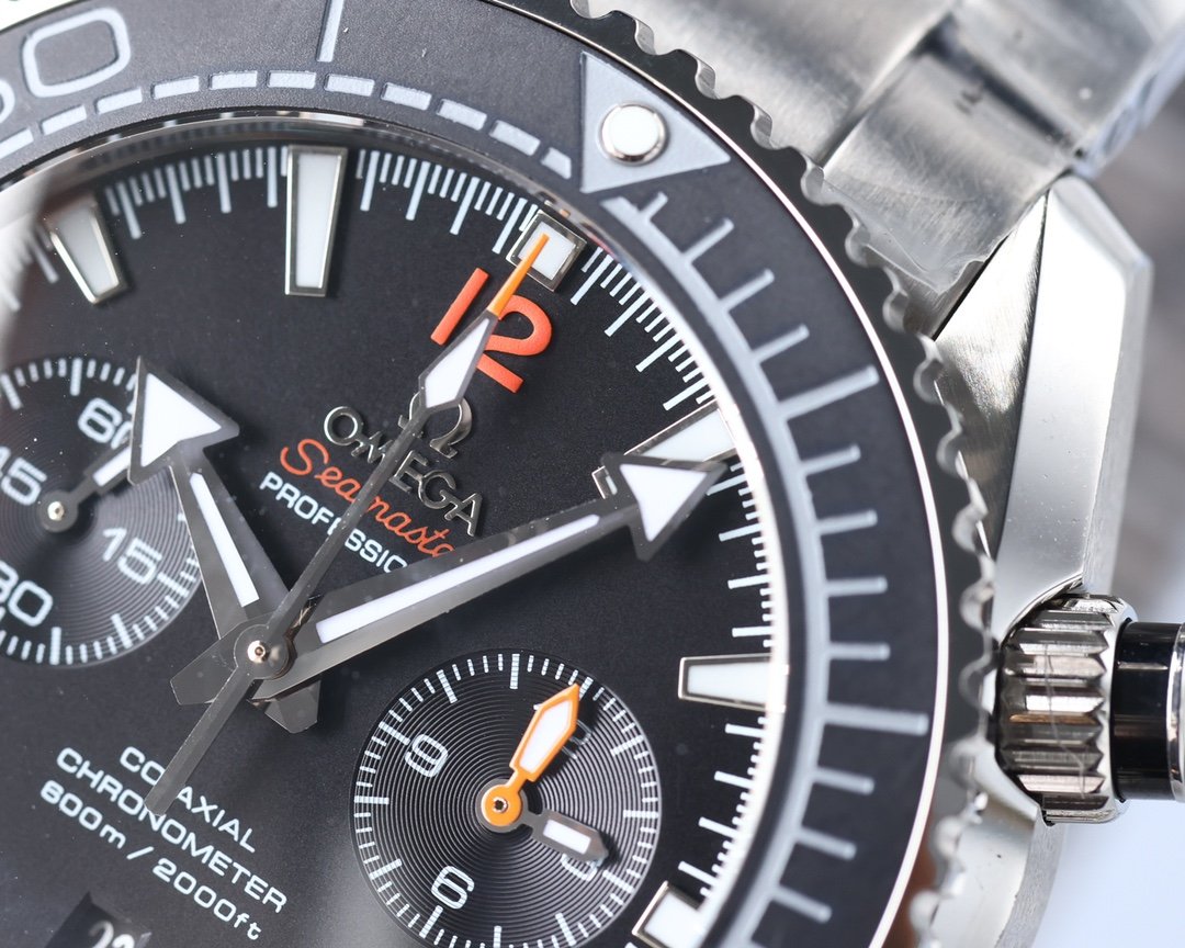 VARELLO CLASSIC OCEAN 600 CHRONOGRAPH BLACK DIAL