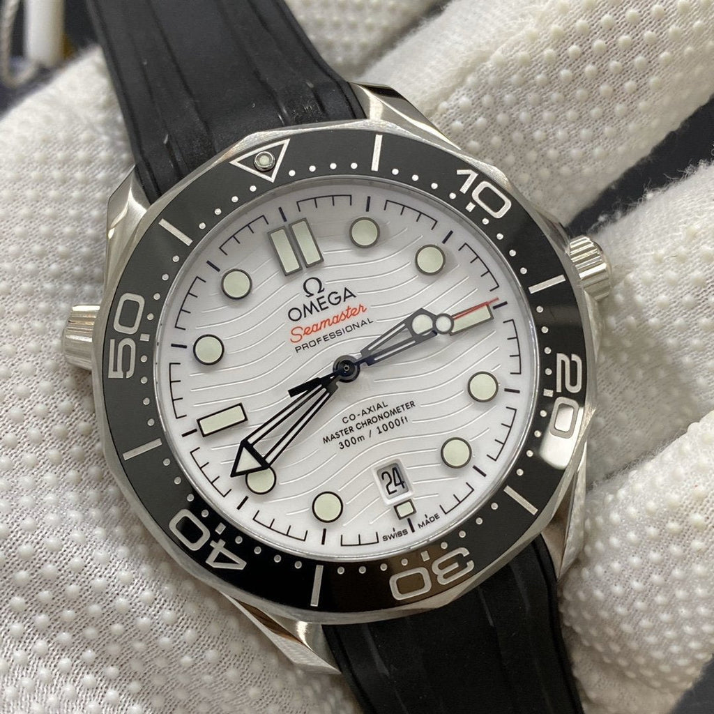 VARELLO CLASSIC PROFESSIONAL 300 BLACK CERAMIC WHITE DIAL