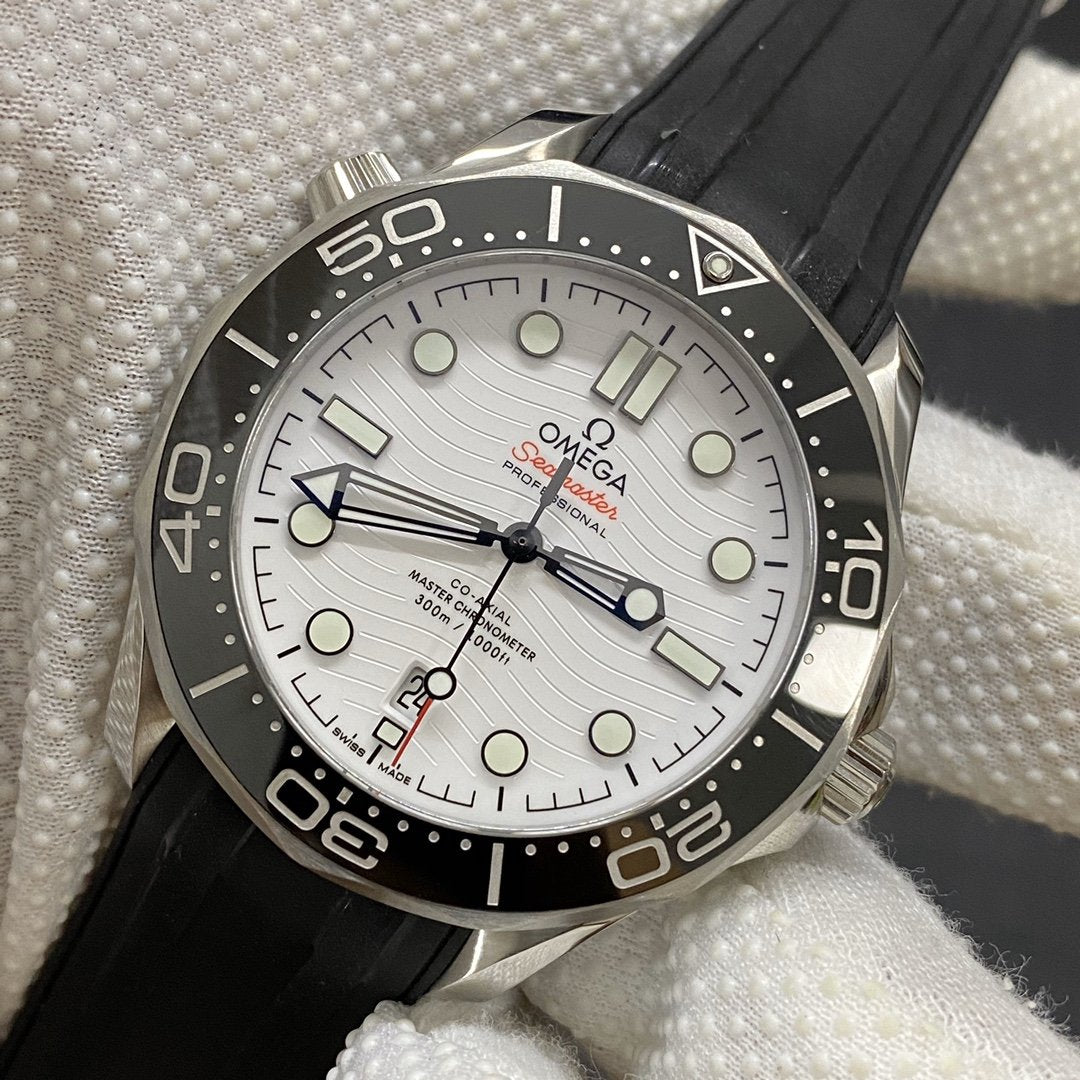 VARELLO CLASSIC PROFESSIONAL 300 BLACK CERAMIC WHITE DIAL