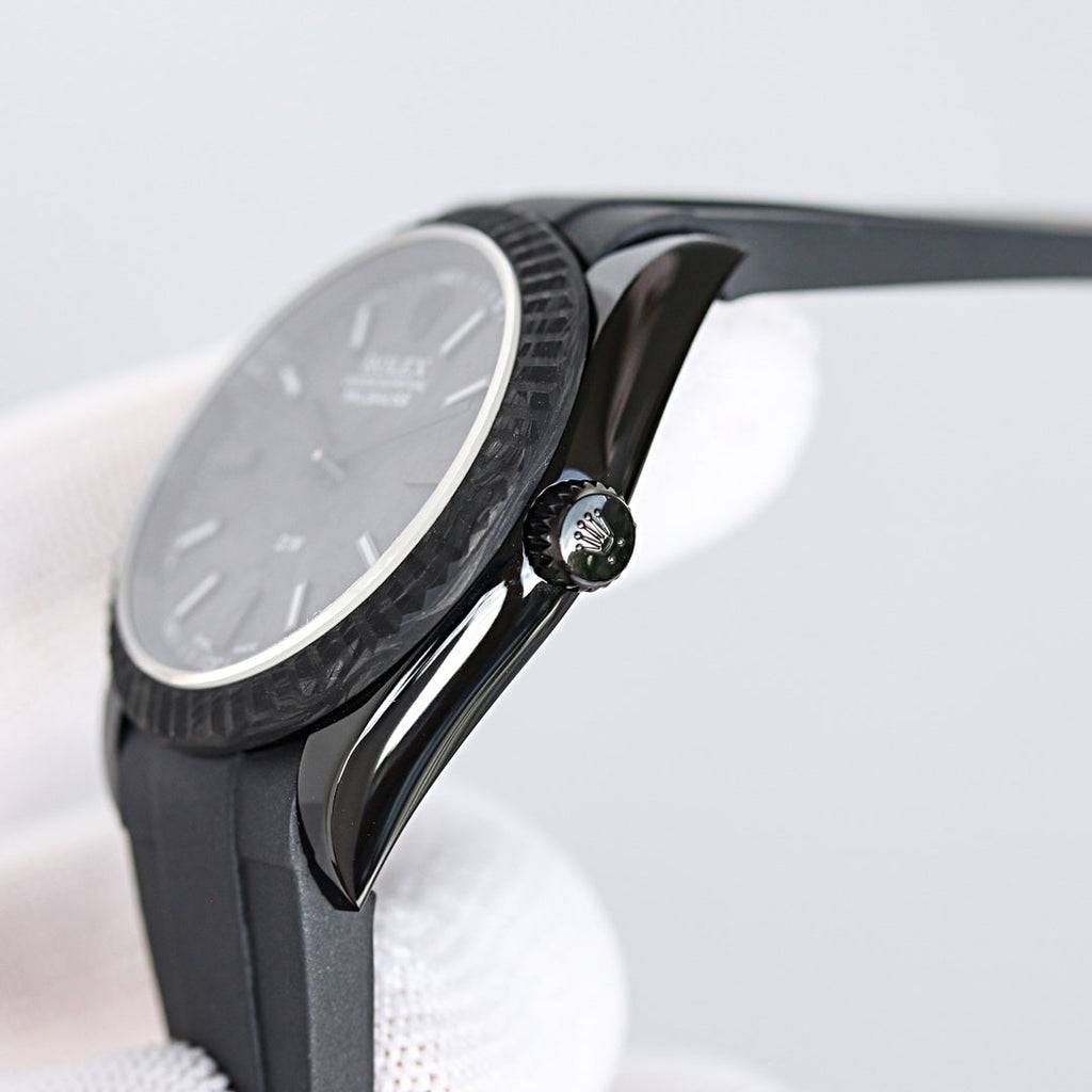 CLASSIC 36MM CUSTOM ALL-CARBON FIBER WATCH