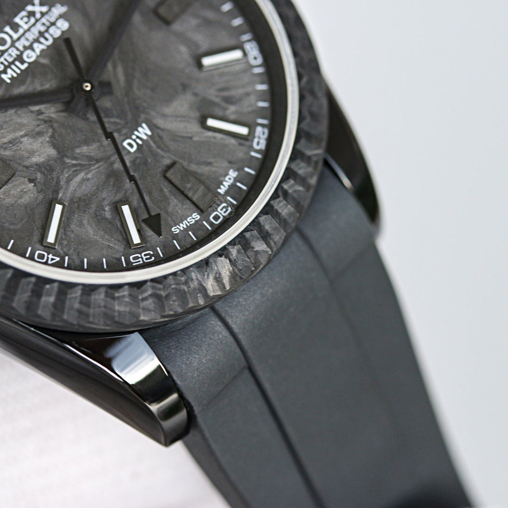 CLASSIC 36MM CUSTOM ALL-CARBON FIBER WATCH