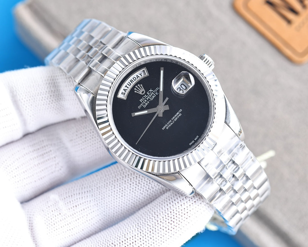 CLASSIC 41MM DAY-DATE BLACK DIAL NO-NUMERAL WATCH